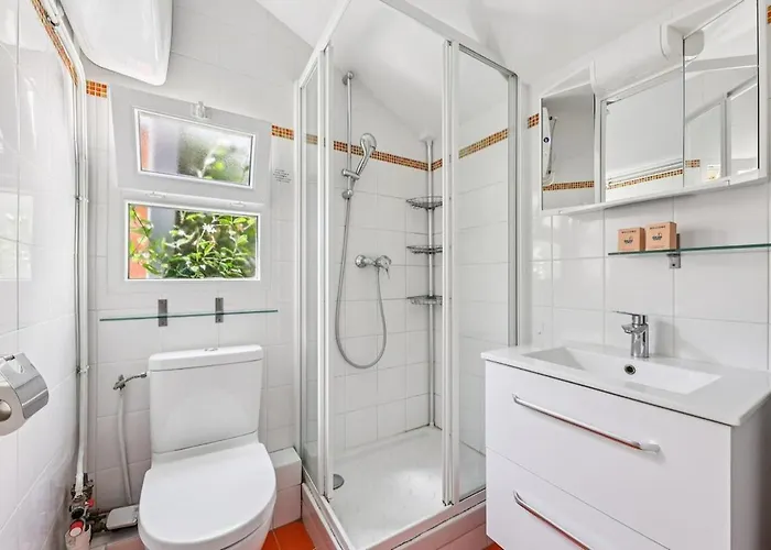 Cozy & Private Terrace Apartman